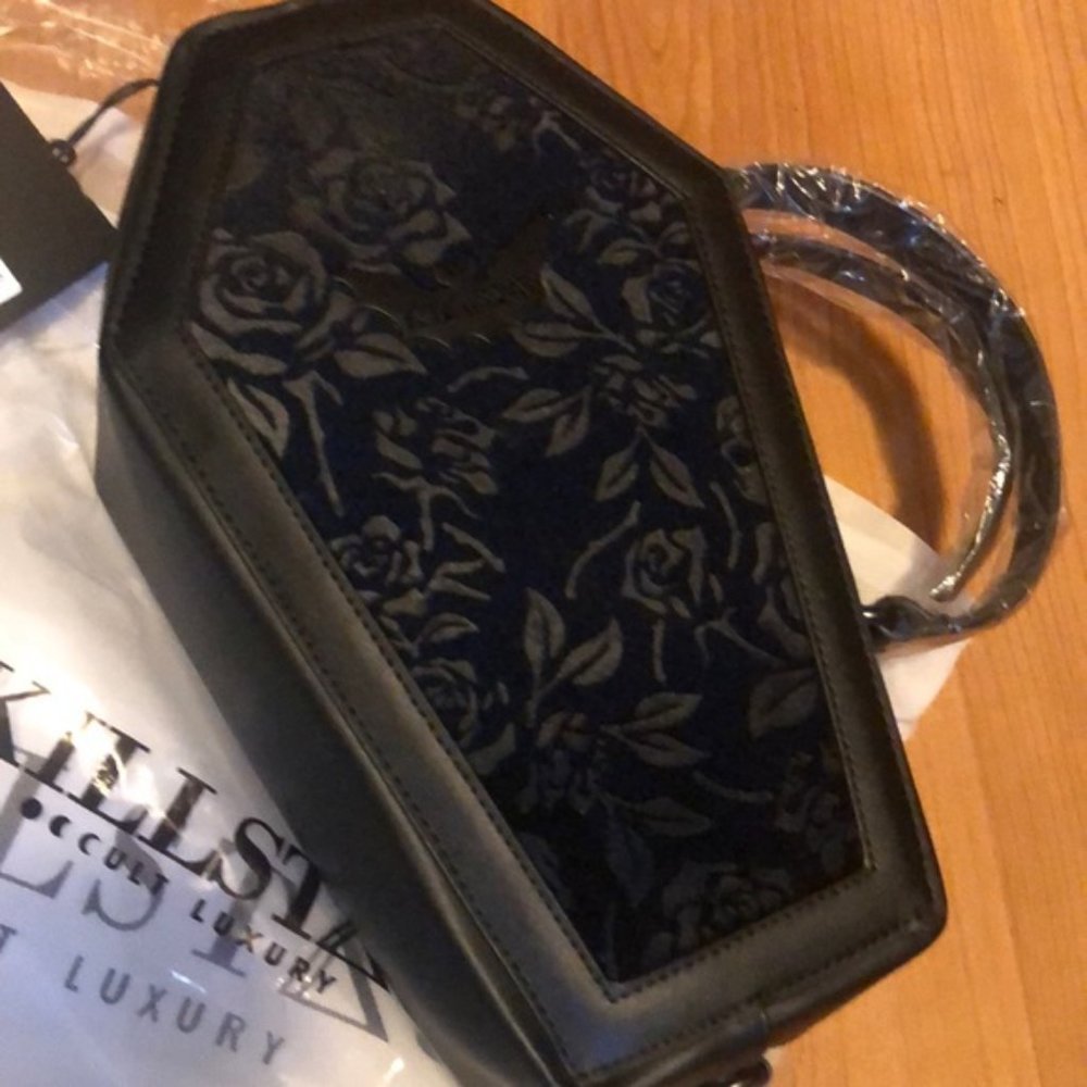 Killstar Vampire's Kiss BLACK Coffin Handbag nwt - Picture 12 of 15